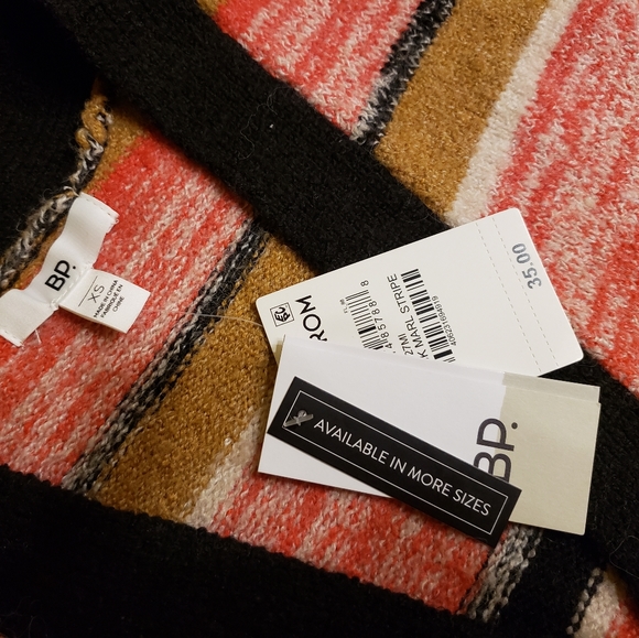 NWT nordstrom BP super soft 3 button cardigan long sleeve NEW *1970s style retro - Picture 3 of 8